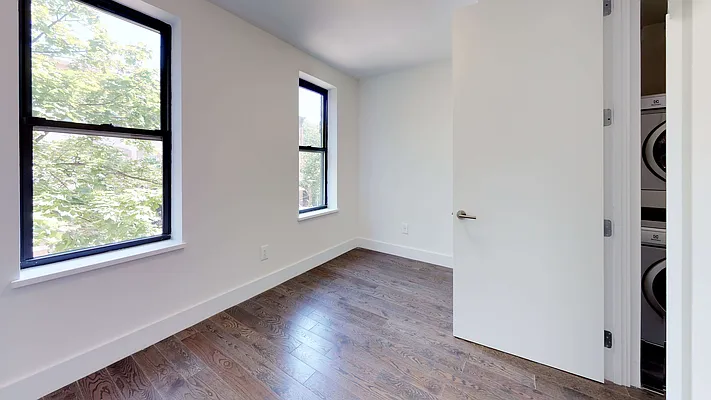 Rented by Flatiron Real Estate Advisors LLC | media 7