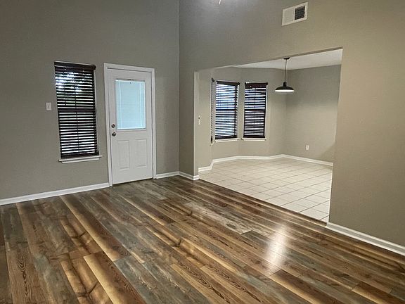 4th image of 113 Earline Dr
