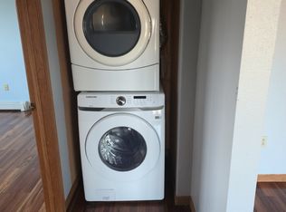 7307 N Port Washington Rd UNIT 301, Glendale, WI 53217