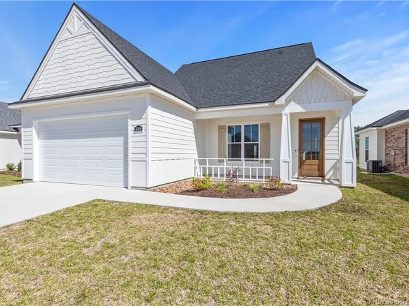 3069 Southern Trace Dr, Lake Charles, LA 70607