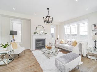 29 Kingsbury Trl, Barrie, ON L9J 0B7