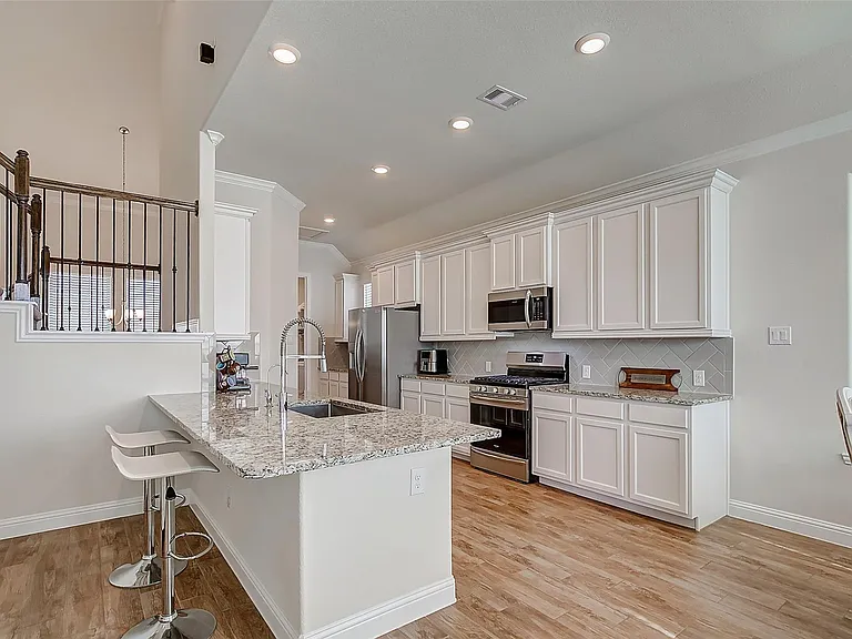2318 Madera Landing Ln — Photo 7