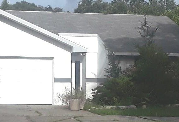 3rd image of 10415 N Pawnee Ave