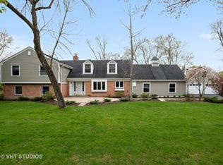 853 Castlegate Ct, Lake Forest, IL 60045