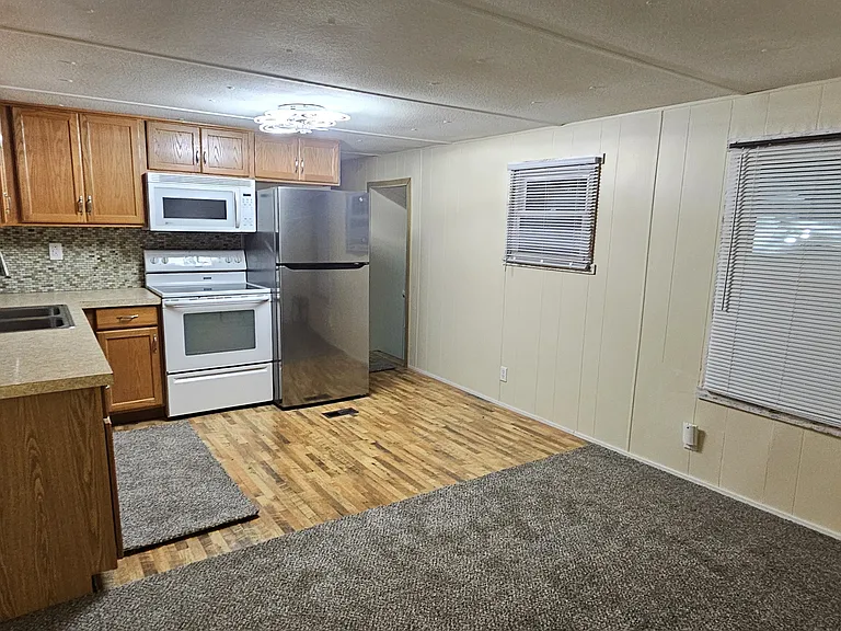 2744 Mercer Rd — Photo 9