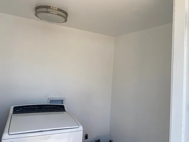 42 Harbor Dr — Photo 8