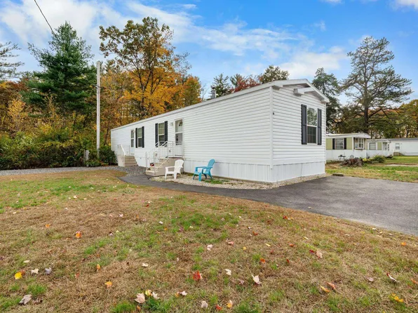 41 Conifer Place, Londonderry, NH 03053