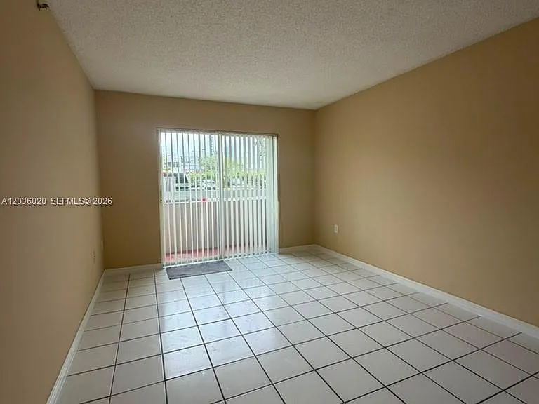 600 NW 32nd Pl #105 — Photo 4