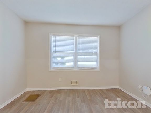 2nd image of 485 Valley Creek Rd SW