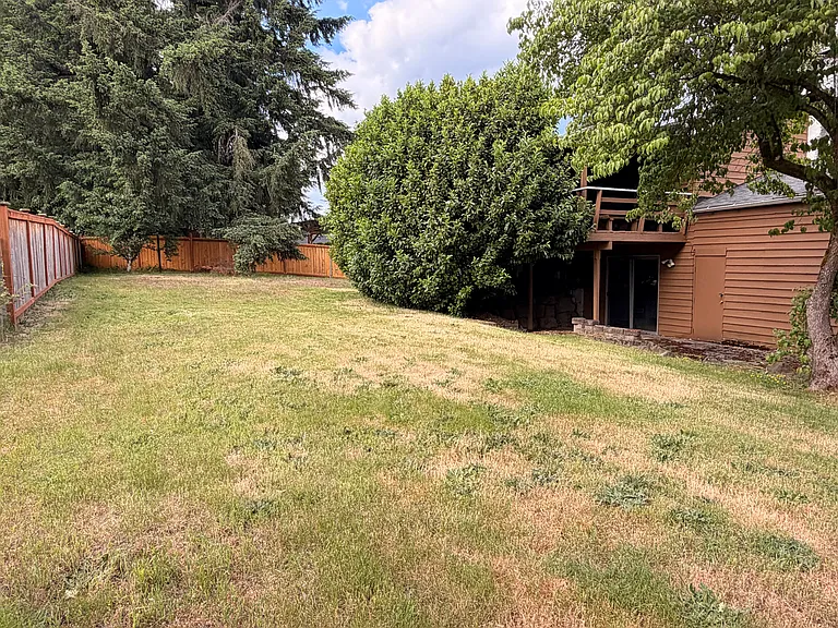 13945 102nd Ave NE — Photo 12