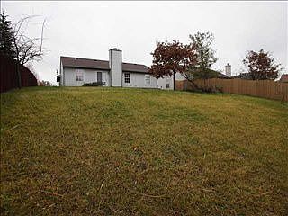 2nd image of 18418 Harvest Meadows Dr E