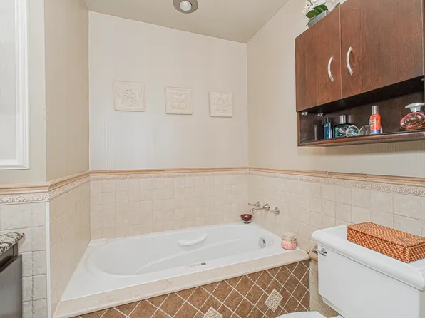 20 Notus Avenue image 26 of 44