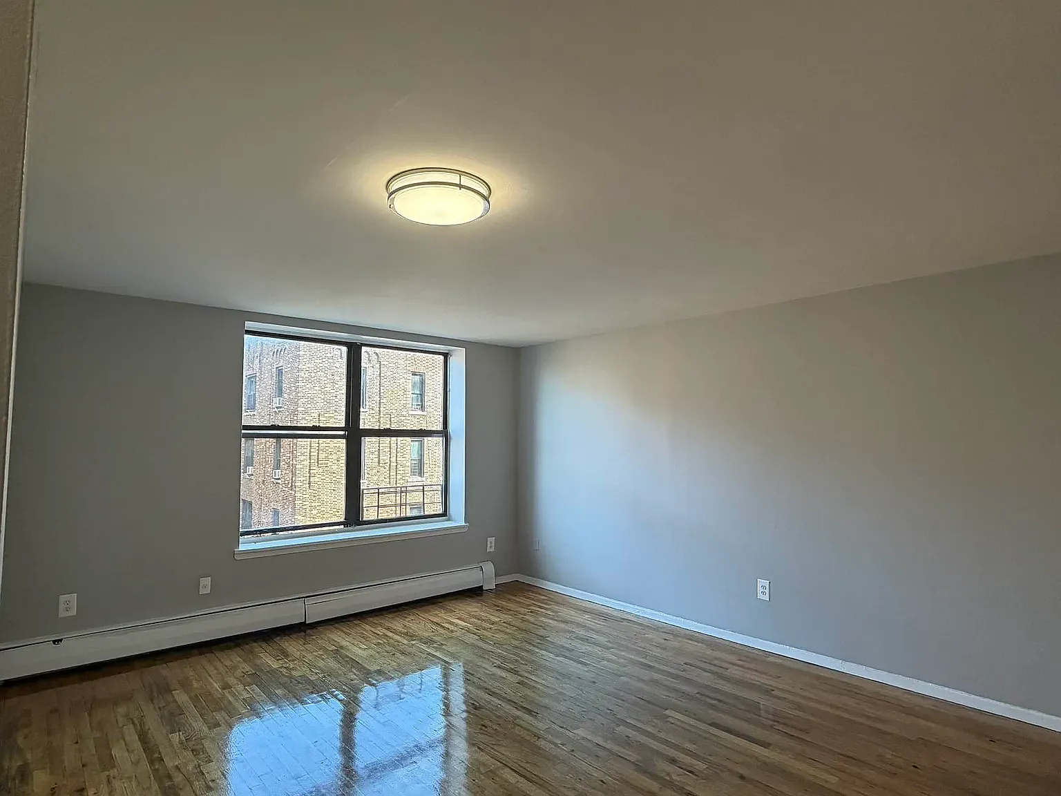 1187 Anderson Avenue — Photo 4