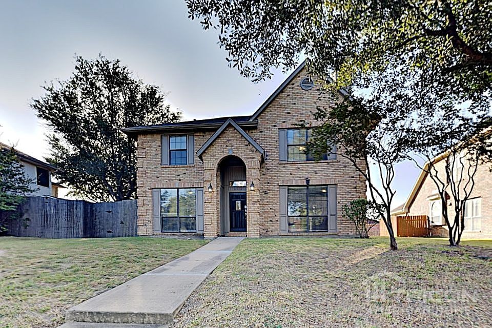 1st image of 2512 Beau Dr