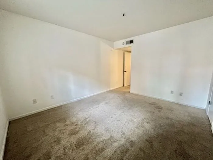 4704 E Paradise Village Pkwy N #106 — Photo 7