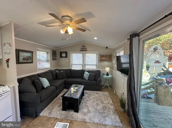 515 Corson Tavern Rd #I-16, Ocean View, NJ 08230