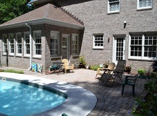 1056 Oak Tree Rd, Birmingham, AL 35244