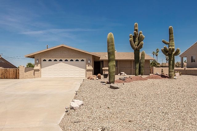 1st image of 3851 Churchill Dr