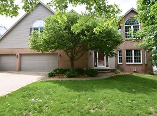 3311 Monticello Rd, Bloomington, IL 61704