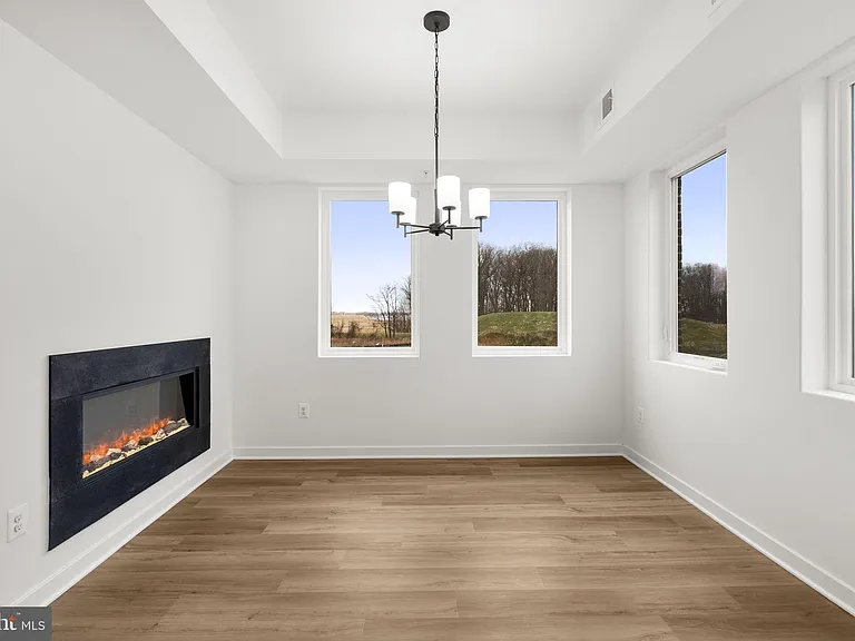 1631 Blacksmith Way #214-B — Photo 15