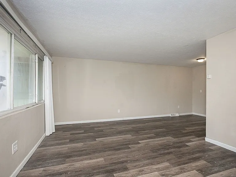 4871 Banbury Ct #25 — Photo 17