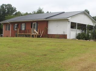 1385 Wingfield Orchard Rd, Martinsville, VA 24112