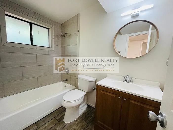 1310 N Richey Blvd #D — Photo 9