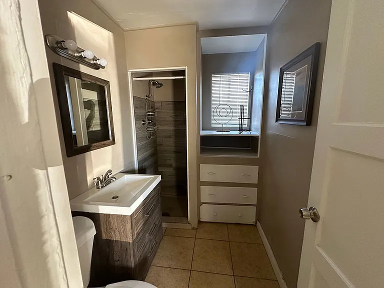 509 W Inyokern Rd #1-2-7 — Photo 5
