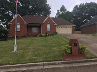 5270 Pear Dr, Southaven, MS 38671