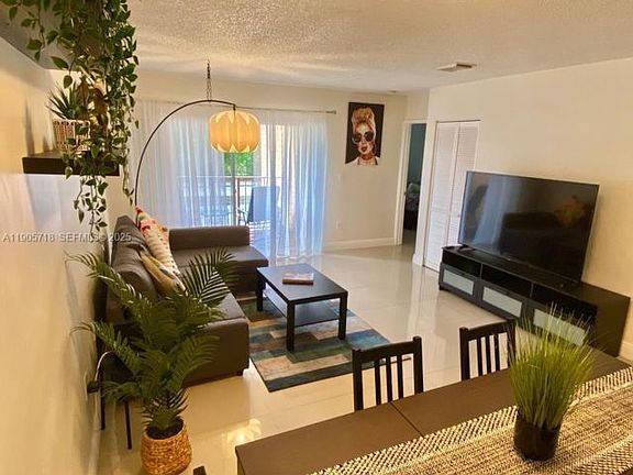 3rd image of 12533-12533 NW 11th Ter