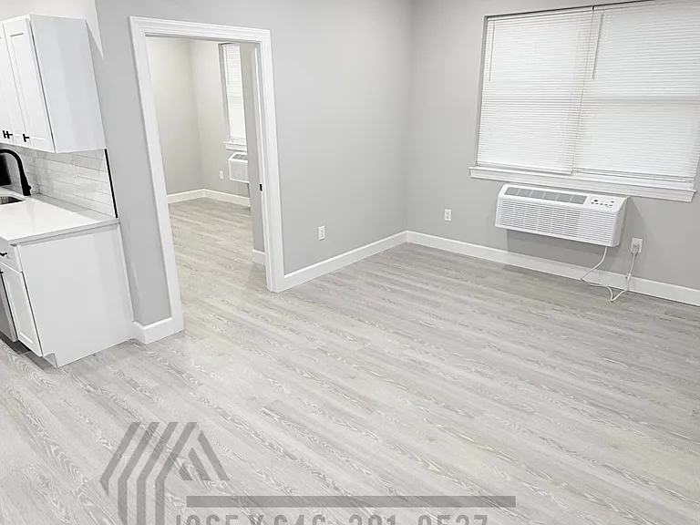 168-170 Fair St #200 — Photo 7