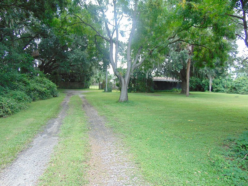1st image of 204 Cesara Dr