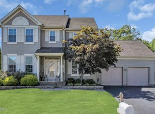 22 Danella Way, Howell, NJ 07731