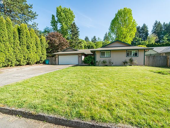 3rd image of 10509 NE 23rd St