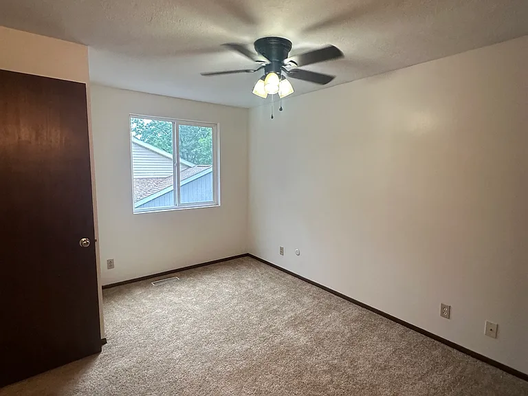 1951 Tennyson Ave NE #1951 — Photo 13