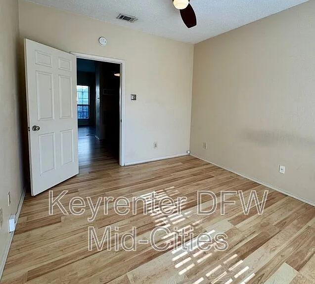 4800 W Lovers Ln #405 — Photo 14