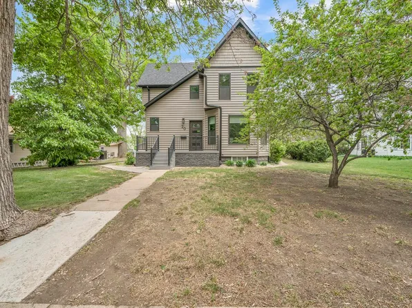 20 S 2nd Ave W, Hartley, IA 51346