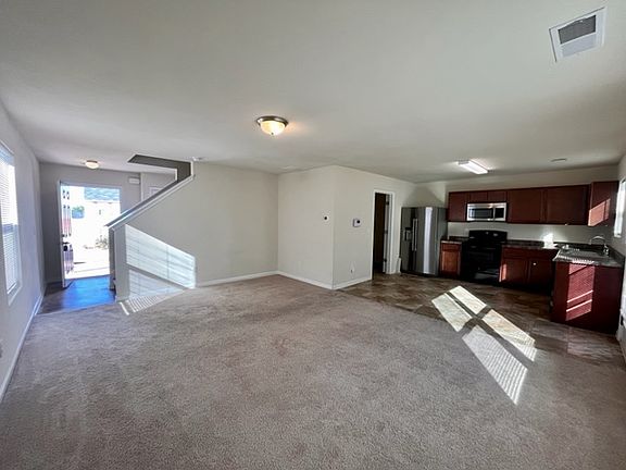 4th image of 1720 Mary Ave
