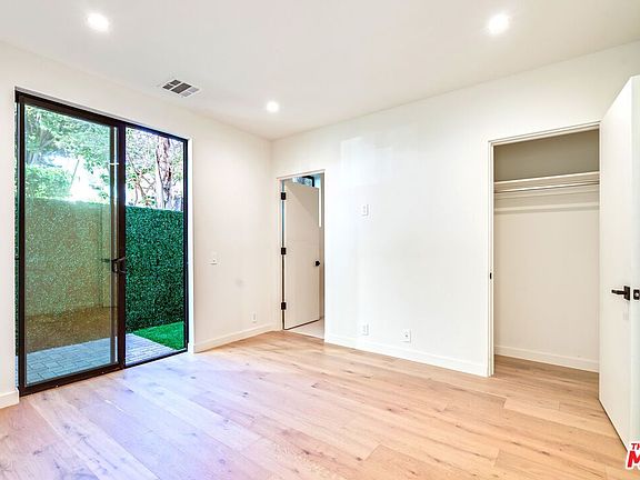 3rd image of 1201 Zachary Ln