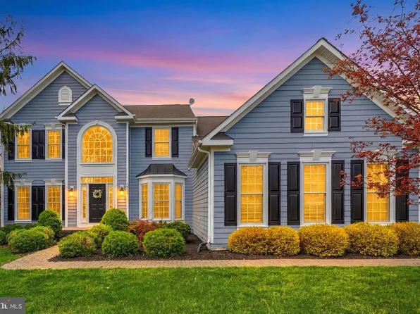 14631 Nina Ct, Waterford, VA 20197