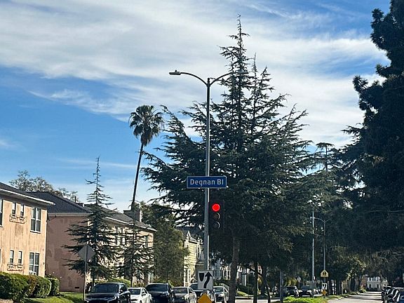 4th image of 3403 Stocker St