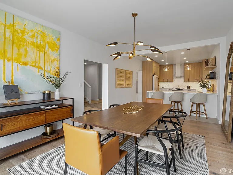 628 Los Palmos Dr — Photo 40