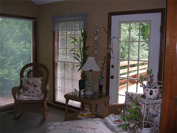 4th image of 3115 Saint Andrews Dr