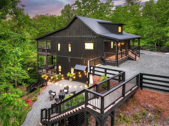 2nd image of 819 Hap Holt Rd