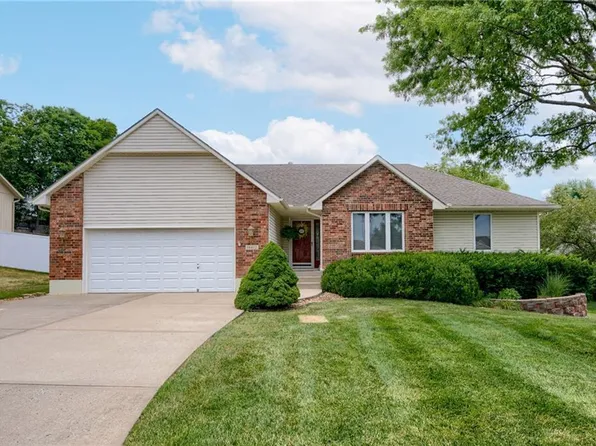 18412 E 31st Terrace Dr S, Independence, MO 64057