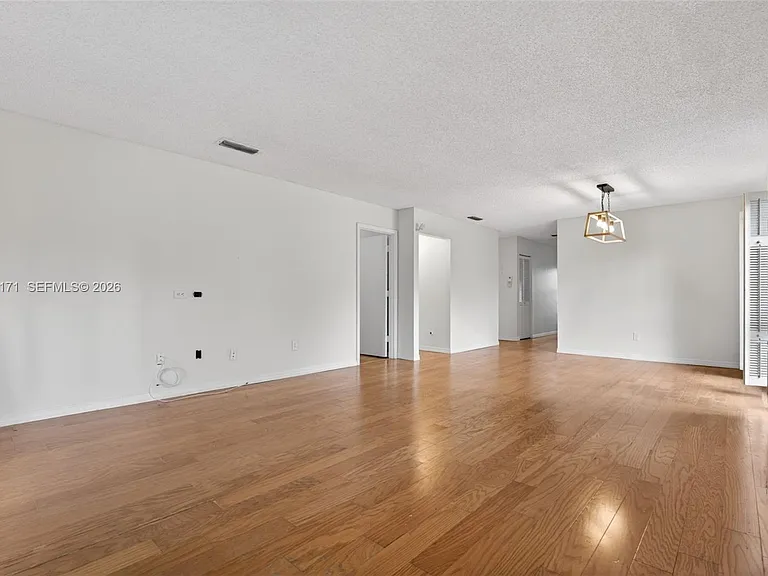 21810 Cypress Cir #26B — Photo 12