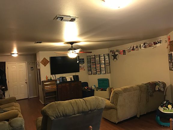 4th image of 1009 Henrietta St