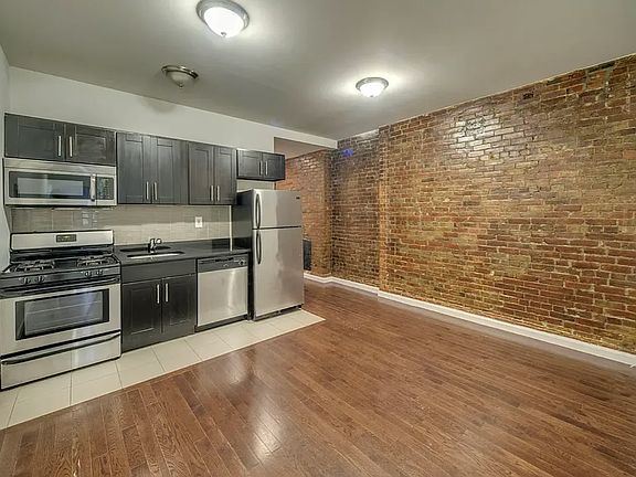 3rd image of 221 E 35th St #2F