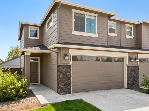 3076 SW Black Butte Ln, Redmond, OR 97756