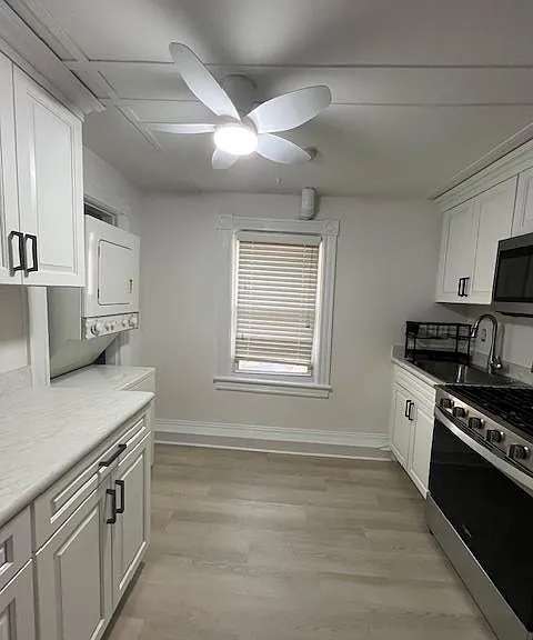 418 Christian Herald Rd #4 — Photo 6